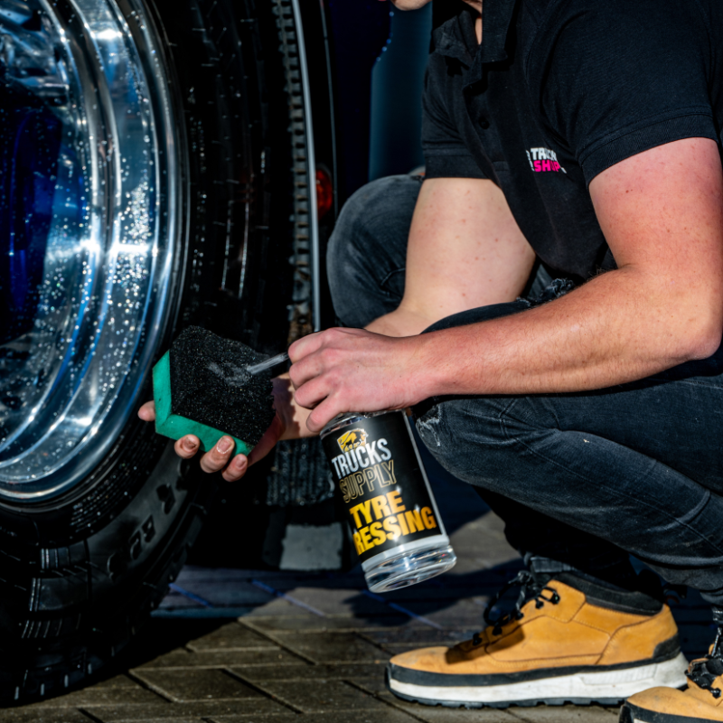 Truckssupply Tire Dressing + Tire Black Applicator