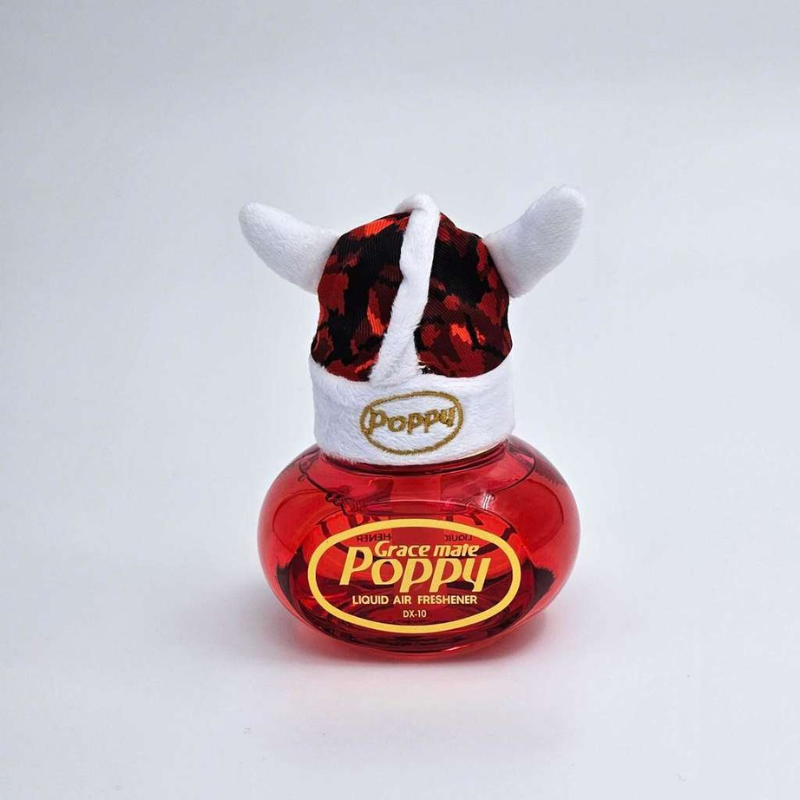 Geef je Poppy Grace Mate geurpotje een stoere Viking-look met de Danish Plush Viking Helmet Red. Hoogwaardig pluche en eenvoudig te plaatsen. Bestel nu!
