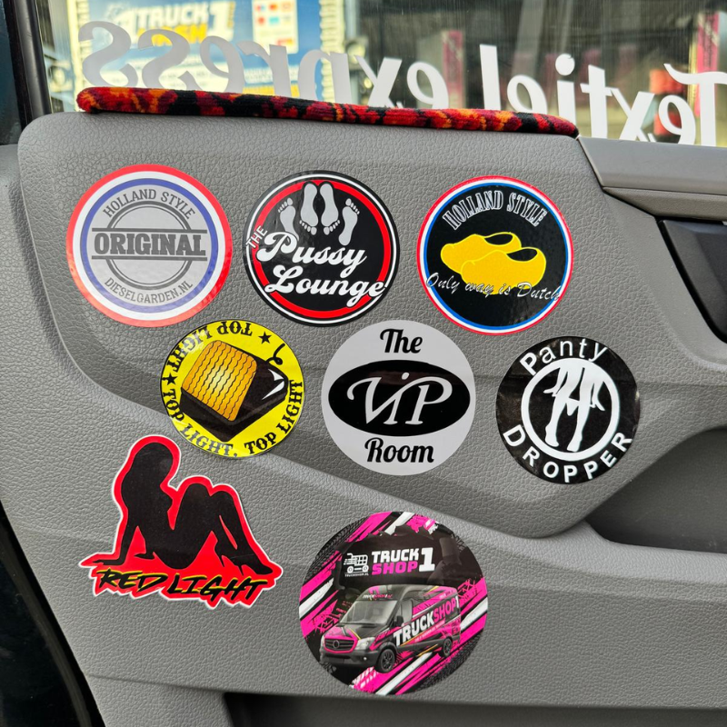 Deur Sticker Set van 2 – Truck Deur & Deurtrede Stickers (Verschillende Varianten)