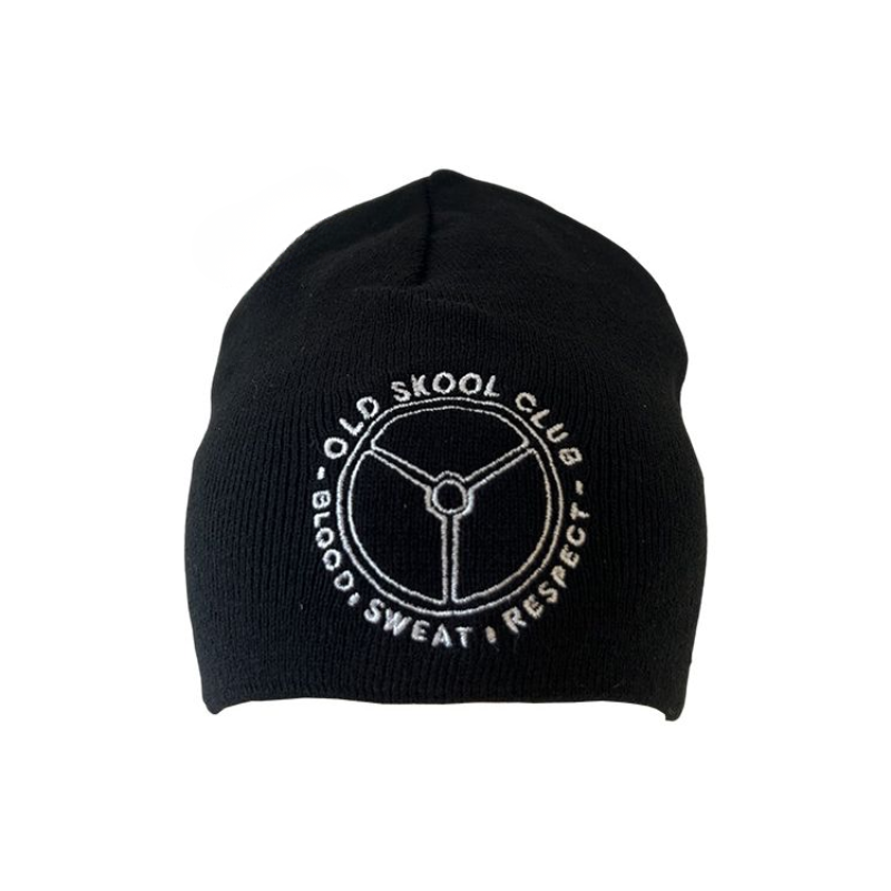 Beanie met Geborduurd Old Skool Club Logo – Trucker Beanie Zwart
