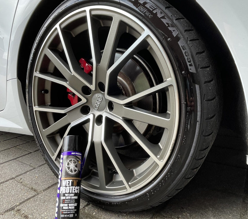 No Touch Wet 'N Protect Bandenzwart – Langdurige bescherming en diepe glans voor autobanden.