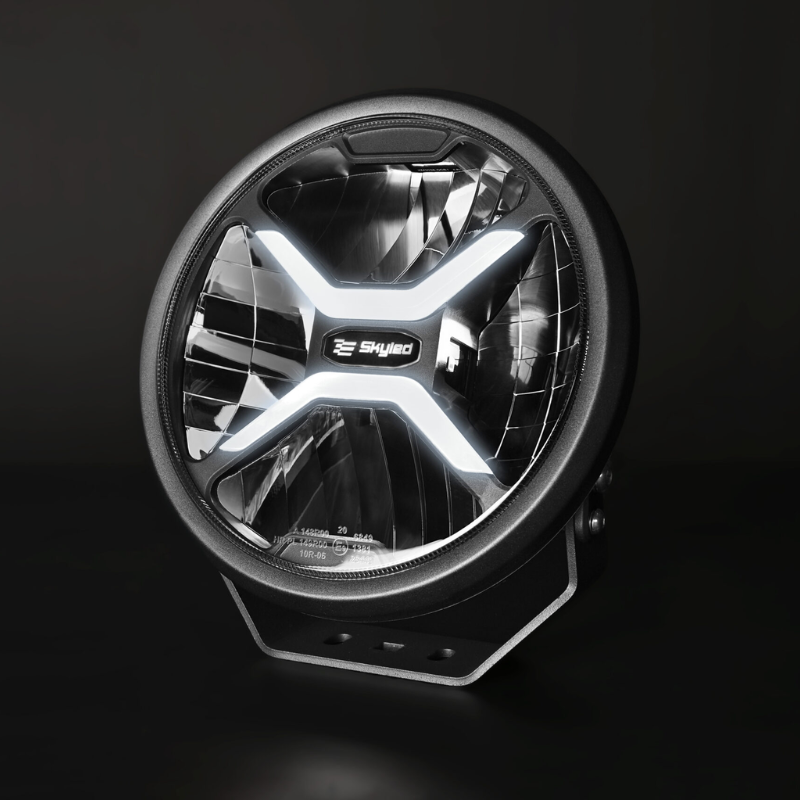 SKYLED Crux 9X Full LED Verstraler 9 Inch – Wit/Oranje Dynamic Position Light