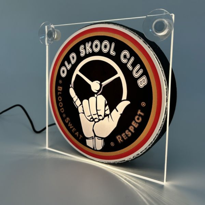 Leuchtkasten de Luxe Old Skool Club – 5V USB & USB-C Kabinenbeleuchtung 17x17 cm