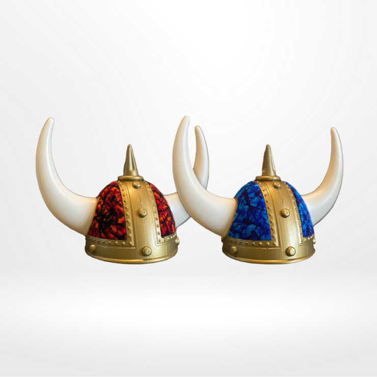 Viking Helm van Deense Pluche – Rood & Blauw – Zachte Pluche Helm