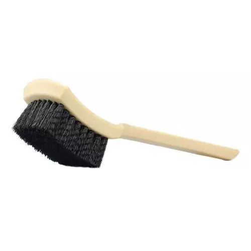 D-Con carpet brush