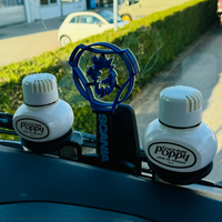 Luxe Poppy houder voor Scania V8 cabine – exclusieve dashboardhouder voor Scania NXG (2016-2023)